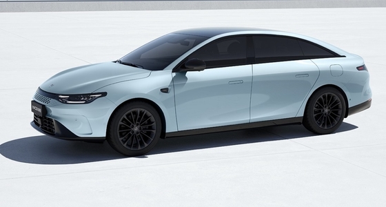 Ling Pao C01 Pure Electric Blue 316KM Battery Life -Made Extended-Range Energy Vehicle