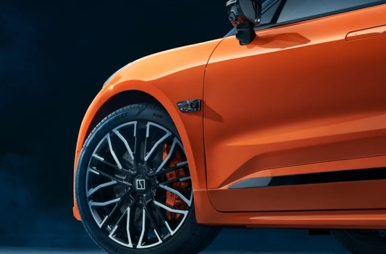 ZEEKER 001 AWD Pure Electric Vehicle with 675km Range and Ternary Lithium Ion Battery