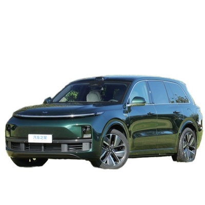 Li Xiang L9 SUV 65L Fuel Tank Capacity and State-of-the-Art Swing Door Technology
