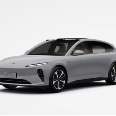 Energy Car NIO E5T Aurora Green 4-Door 5-Seater Intelligent Electric Station Wagon