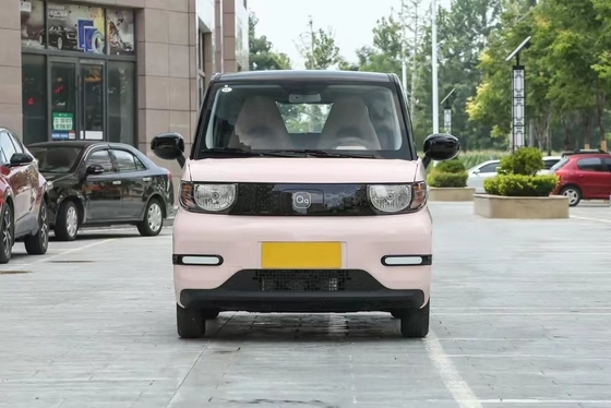 The Latest 4 Seats 205km Edition Chery QQ Ice Cream Pure Electric Energy Vehicle