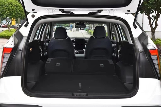 Geely Atlas 2023 1.5T Chinese Car 5 Sets Sale with Maximum Power of 150-200Ps and TPMS
