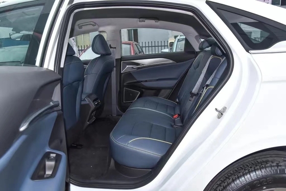 Geely Geometry G6 500KM Ultra-Long Battery Life Electric Car with Distinguished Design