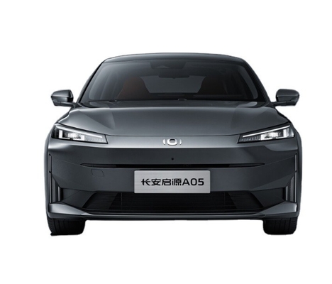 Energy Vehicle 2024 Changan Qiyuan A05 Electric Car in White with Extra Long Range