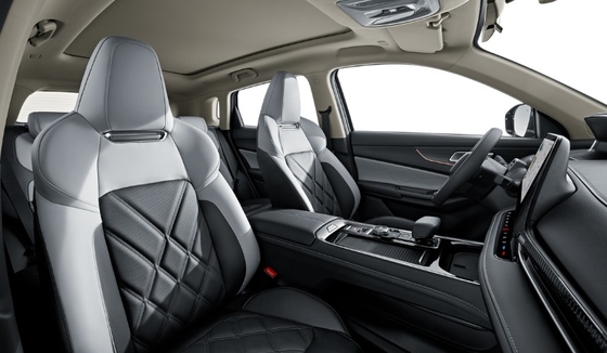 Chang An Qi Yuan Q05 Compact 5-Door and 5-Seat Electric SUV with Plug-In Hybrid Power