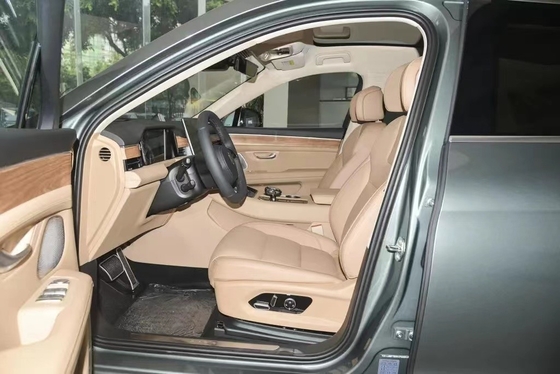 2023 AITO M5 Four-wheel Drive Energy Vehicle with Extended Range Tailored to Market