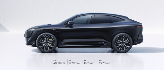 Max Speed 200 Km/h Chang An 11 SUV 116 Degree Four-Wheel Drive Black Energy Vehicles
