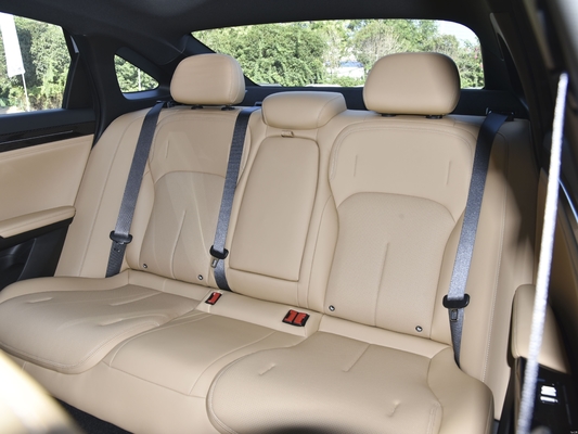 Plug-in Hybrid Electric Vehicle Geely Galaxy L6 Super 125km Lithium Battery Max Edition
