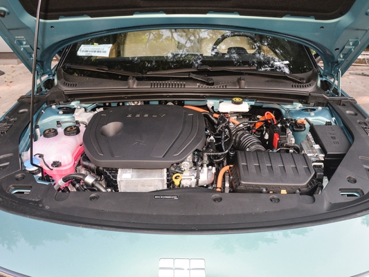 Plug-in Hybrid Electric Vehicle Geely Galaxy L6 Super 125km Lithium Battery Max Edition