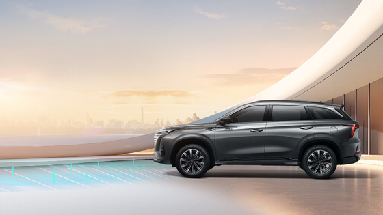 Changan CS75 Plus Champion Edition 2.0T Grey LED Electric Leather Dark Multi-function Water Tank 1000 Liter ACC Automatic Manual