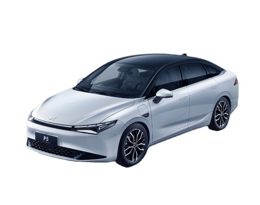 Energy XPENG P5 Sedan Car Interstellar Green 4 Doors 5 Seats Latest Model