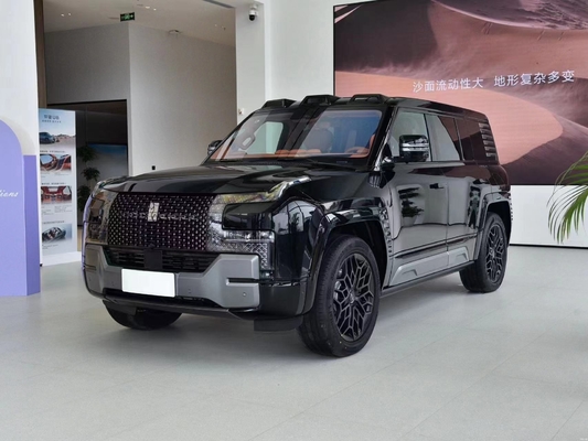 Hybrid Large SUV BYD Yang Wang U8 Four-Motor Drive Energy Vehicle with Lithium Battery
