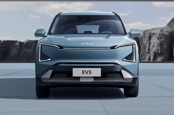 KIA E5 Sky Frost Blue SUV Long Endurance 705Km Range 4 Doors 5 Seats Energy Electric Car